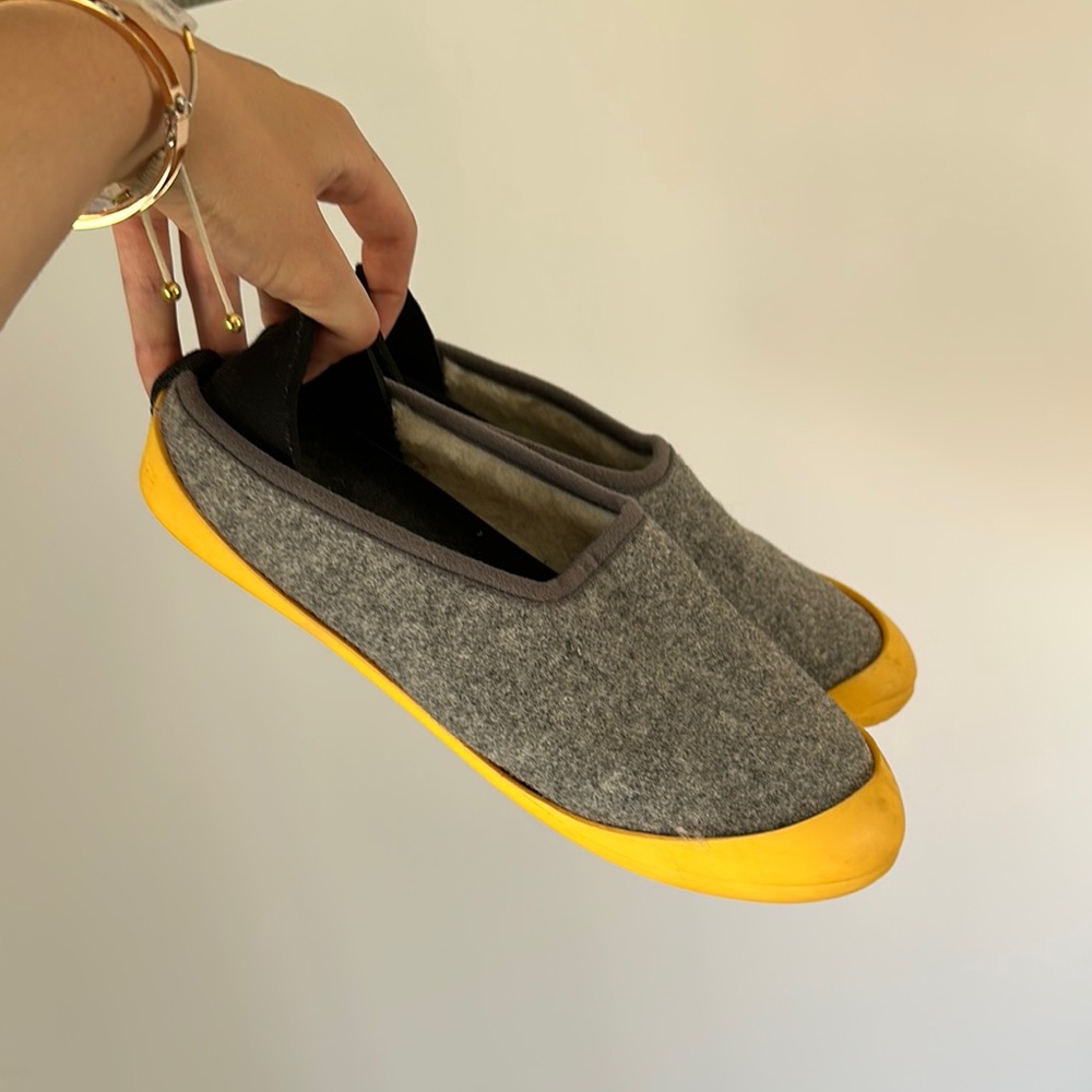 mahabis Gray and Yellow Women's Slippers